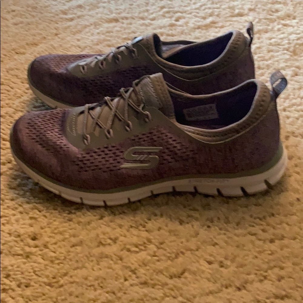 Sketchers memory foam